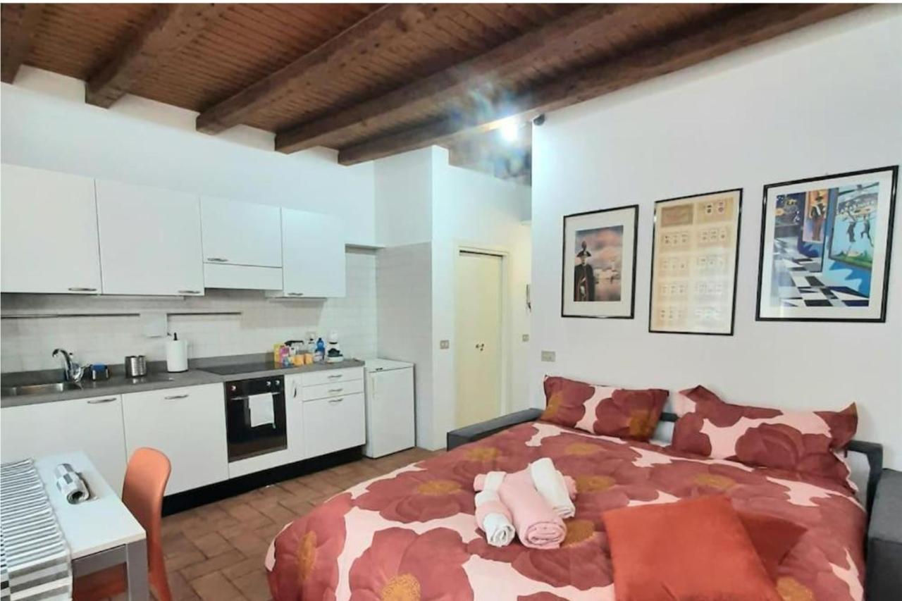 Il Rifugio Sui Navigli Con Garage Privato Gratuito Aria Condizionata & Wi-Fi Milão Exterior foto